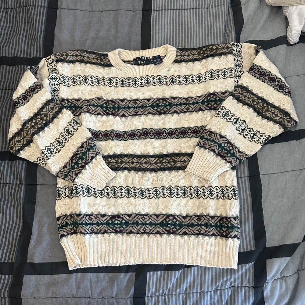 Trader Bay Sweater‎ Men's Medium White Vintage Pullover Crew Made in USA